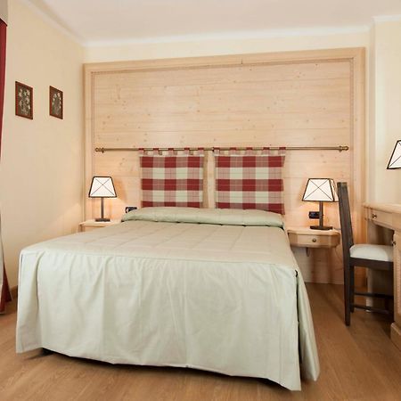 Hotel Edelweiss 3 Stelle Superior Breuil-Cervinia Ngoại thất bức ảnh