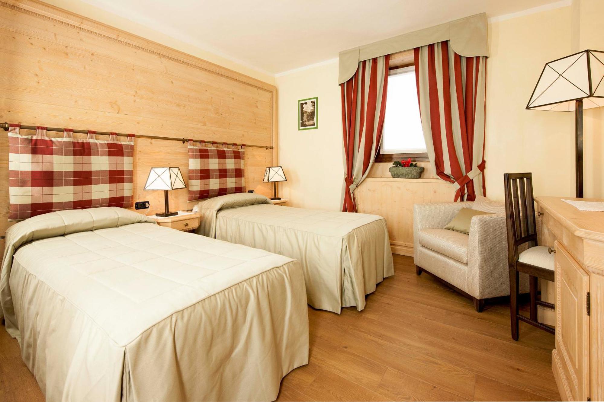 Hotel Edelweiss 3 Stelle Superior Breuil-Cervinia Ngoại thất bức ảnh