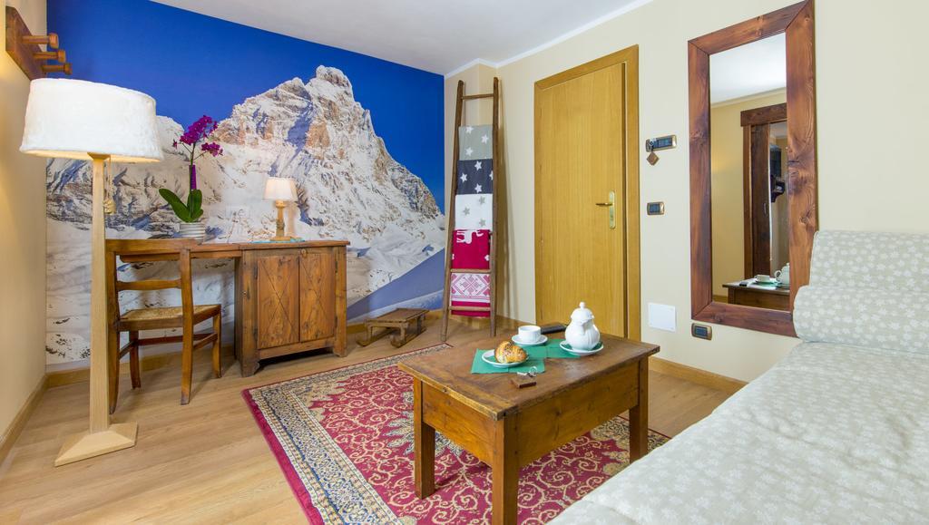 Hotel Edelweiss 3 Stelle Superior Breuil-Cervinia Ngoại thất bức ảnh
